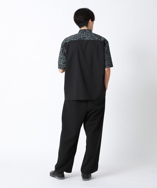 ★9/6,7限定値下げ★【新品未使用】zucca グラニュラープリント 黒 ZUCCa（ズッカ）の「グラニュラープリント/シャツ（シャツ