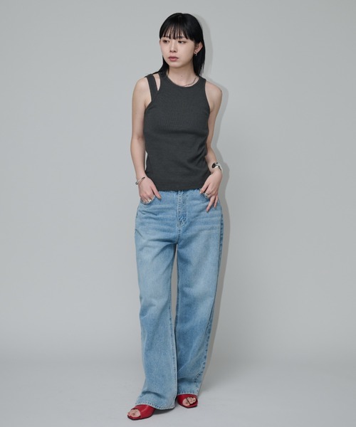 Aunt Marie's(アントマリーズ)の「カットアウトアシメショルダータンク(タンクトップ・レディース・ブラック/チャコールグレー/ホワイト・FREE)」の10枚目の写真