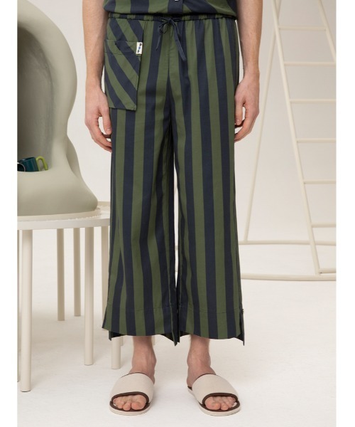 JNBY（ジェーエヌビーワイ）の「HOME Genderless Striped Drawstring-waist Cotton Pants / コットンパンツ（その他パンツ・レディース・グリーン系その他5/ブルー系その他4/ベージュ系その他5・36/38/40）」の2枚目の写真