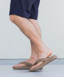 RODE SKO（ロデスコ）の「軽量トングサンダル『レディースサイズあり』（サンダル）」