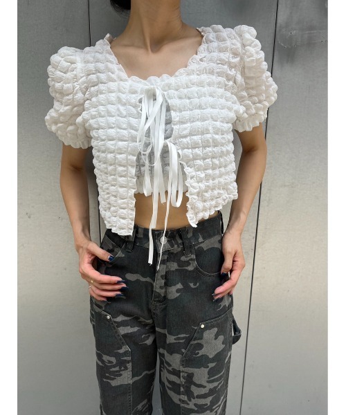 Jewelobe(ジュエローブ)の「チューブトップ×ボレロカーディガン ポップコーンアンサンブル(アンサンブル・レディース・ブラック/ホワイト・FREE)」の2枚目の写真