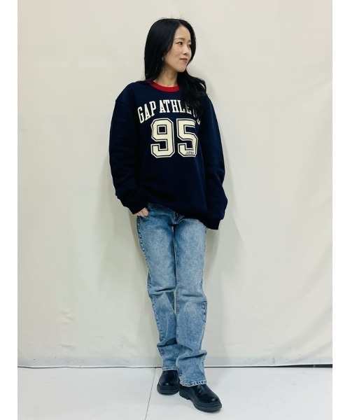 GAP(ギャップ)の「ウォッシュウェル '90s ミッドライズ ルーズフィット デニム(デニムパンツ・レディース・ライトインディゴブルー・23/24/25/26/27/28/29/30)」の9枚目の写真