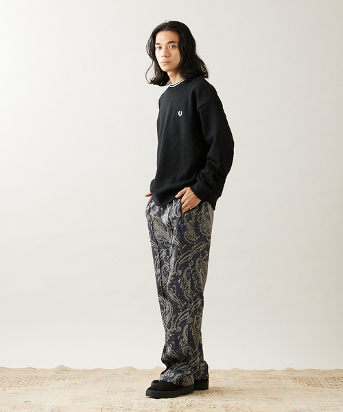 FRED PERRY(フレッドペリー)の「WEB限定【FRED PERRY for JOURNAL STANDARD / フレッドペリー】別注 スウェット(スウェット・メンズ・ネイビー/ワインレッド/ブラック/アイボリー・MEDIUM/LARGE)」の5枚目の写真
