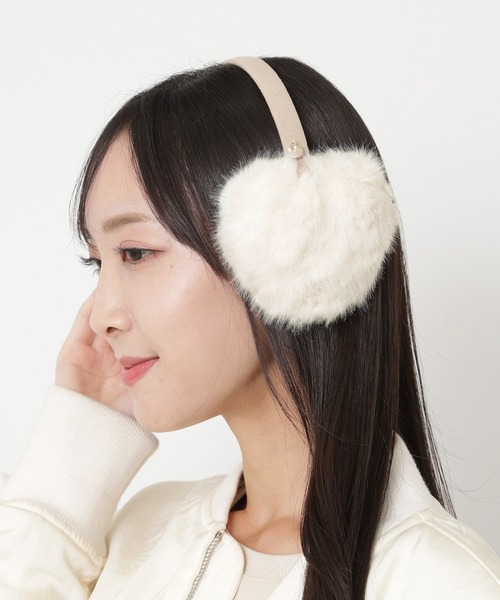 イヤーマフラー 耳当て 'ハート' フェイクファー(イヤーマフ)|FURLA イヤーマフラー 耳当て 'ハート' フェイクファー(イヤーマフ)|FURLA