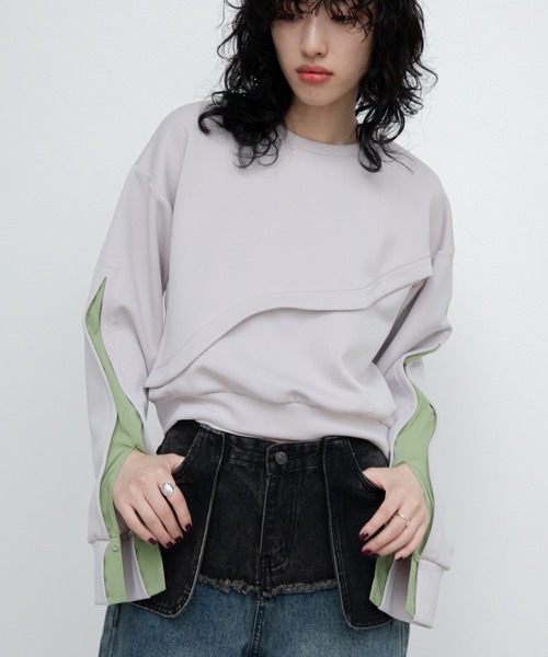 VACANCY（ヴァカンシー）の「ウェーブ配色ドッキングトレーナー（その他トップス・レディース・ブラック/ホワイト/グレー/サックスブルー・FREE）」の13枚目の写真