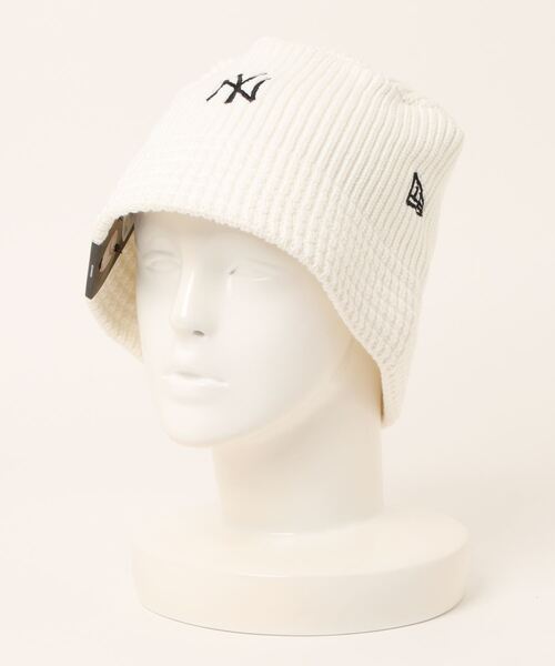 Anui（アニュイ）の「【UNISEX】NEWERAニットバケハ（ハット・レディース・ブラック/オフホワイト・FREE）」の5枚目の写真