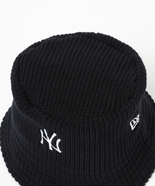 Anui（アニュイ）の「【UNISEX】NEWERAニットバケハ（ハット・レディース・ブラック/オフホワイト・FREE）」の8枚目の写真