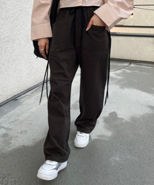 nemne store(ネンネストア)の「【低身長サイズあり】サイドリボンベイカーパンツ(カーゴパンツ・レディース・ピンク/スミクロ・SMALL/MEDIUM)」の5枚目の写真