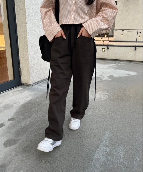 nemne store(ネンネストア)の「【低身長サイズあり】サイドリボンベイカーパンツ(カーゴパンツ・レディース・ピンク/スミクロ・SMALL/MEDIUM)」の7枚目の写真