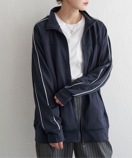 notch.（ノッチ）の「オーバーサイズユニセックストラックジャケット（ジャージ・レディース・ネイビー/ブラック/ブラウン・M）」の3枚目の写真