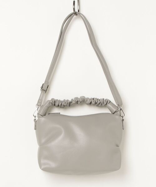 favori（ファヴォリ）の「EM:favori ギャザー　2WAY　ショルダー　軽量（ショルダーバッグ・レディース・グレー/アイボリー/ブラック・FREE）」の18枚目の写真