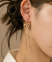 メタルボール ロングチェーン ピアス