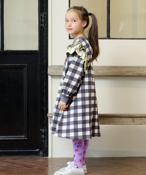CALMIA（カルミア）の「ギンガムチェックフリルワンピース（90～150cm）（ワンピース・キッズ・グリーン/ブラック/レッド・120/90/140/130/100/110/150）」の9枚目の写真