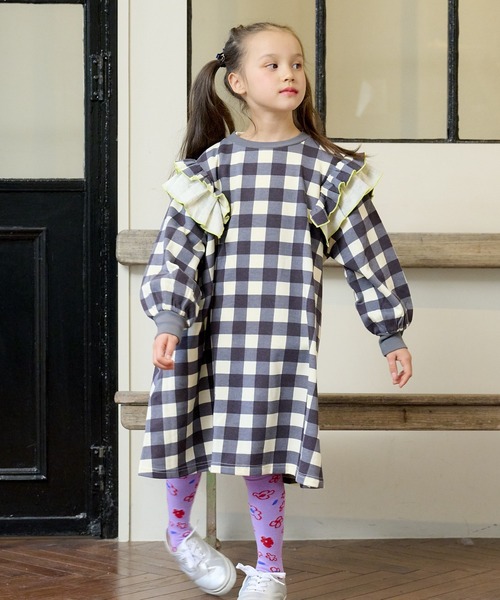 CALMIA（カルミア）の「ギンガムチェックフリルワンピース（90～150cm）（ワンピース・キッズ・グリーン/ブラック/レッド・120/90/140/130/100/110/150）」の11枚目の写真