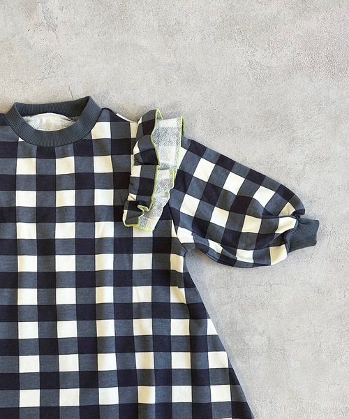 CALMIA（カルミア）の「ギンガムチェックフリルワンピース（90～150cm）（ワンピース・キッズ・グリーン/ブラック/レッド・120/90/140/130/100/110/150）」の6枚目の写真