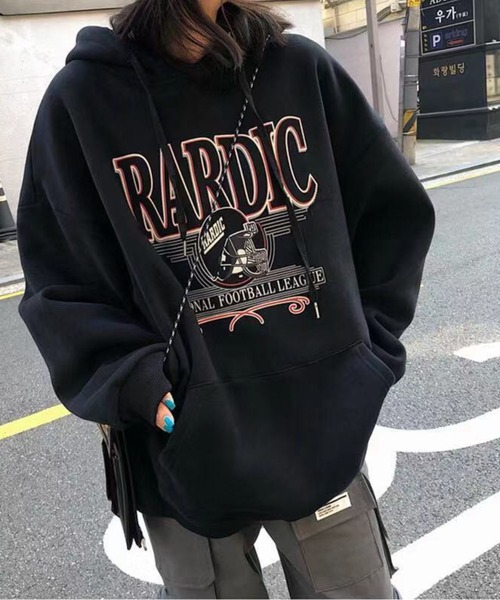 Chaco closet（チャコ クローゼット）の「ビッグシルエットアソートグラフィックパーカー YumeL/RARDIC/TONFP（パーカー・レディース・イエロー/グレー/ライトグレー/グリーン/ブラック系2/ブルー系2/グレー系1/ブラック系1・FREE）」の3枚目の写真