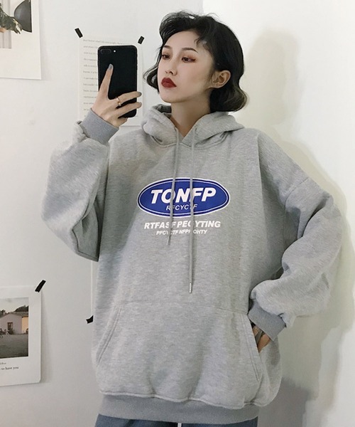 Chaco closet（チャコ クローゼット）の「ビッグシルエットアソートグラフィックパーカー YumeL/RARDIC/TONFP（パーカー・レディース・イエロー/グレー/ライトグレー/グリーン/ブラック系2/ブルー系2/グレー系1/ブラック系1・FREE）」の18枚目の写真