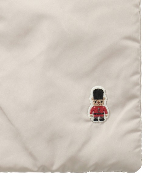 MACKINTOSH PHILOSOPHY（ﾏｯｷﾝﾄｯｼｭ ﾌｨﾛｿﾌｨｰ）の「マフラー　バッキンガムベアベア（マフラー・レディース・ベージュ/ブラック/ライトグレー・FREE）」の21枚目の写真