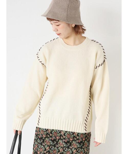 ehka sopo(エヘカソポ)の「配色ステッチプルオーバー(ニット/セーター・レディース・ブラック/ブルー/キナリ・F)」の1枚目の写真