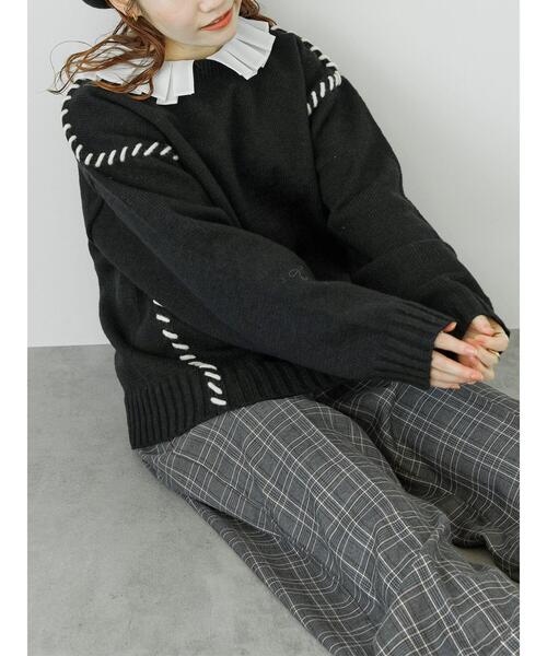 ehka sopo(エヘカソポ)の「配色ステッチプルオーバー(ニット/セーター・レディース・ブラック/ブルー/キナリ・F)」の8枚目の写真