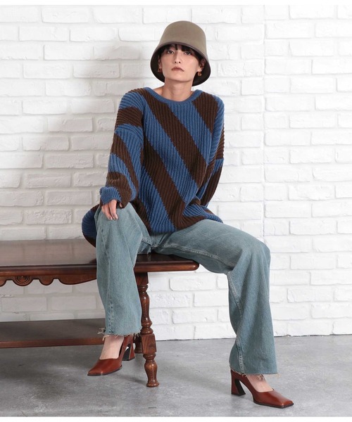 Settimissimo（セッティミッシモ）の「ワイドストライプオーバーサイズニット（ニット/セーター・レディース・ブルー/ブラック・FREE）」の7枚目の写真
