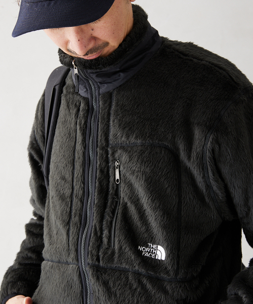 THE NORTH FACE(ザノースフェイス)の「【THE NORTH FACE / ザ ノースフェイス】 Versa Loft Jacket(ブルゾン・メンズ・ブラック・LARGE/MEDIUM/X-LARGE)」の11枚目の写真