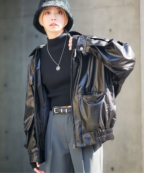 SPINNS（スピンズ）の「フェイクレザーボンバージャケット（ブルゾン