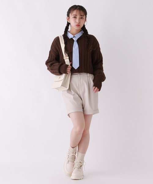 repipi armario(レピピ アルマリオ)の「レースアップニットブーツ(ブーツ・キッズ・アイボリー/ブラック・SMALL/MEDIUM/LARGE)」の14枚目の写真
