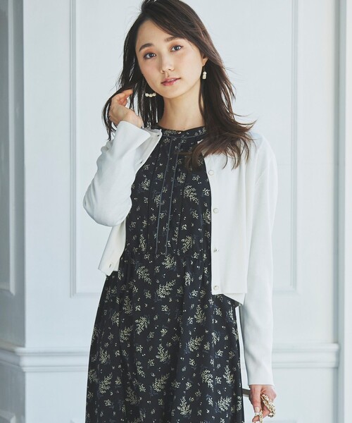 ANY SIS(エニィスィス)の「【洗える】レースネックショートレングス カーディガン(カーディガン/ボレロ・レディース・ホワイト系/ライトイエロー系/ブラック系・2)」の1枚目の写真