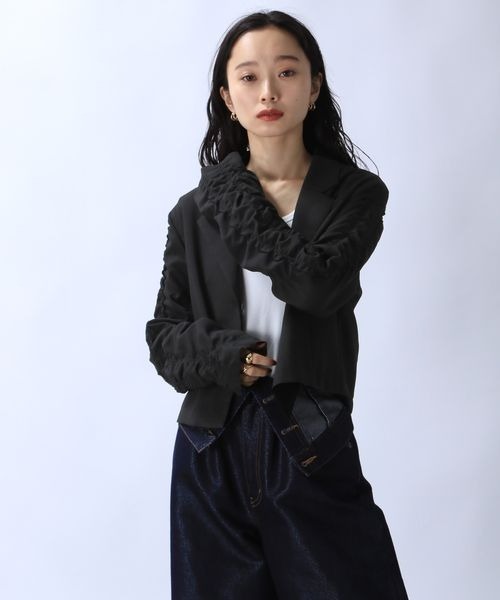 JEANASIS（ジーナシス）の「ソデギャザーテーラーショートシャツ/106343（テーラードジャケット・レディース・ブラック/ベージュ/チャコールグレー・FREE）」の17枚目の写真