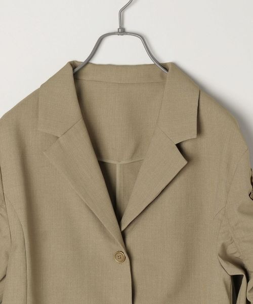 JEANASIS（ジーナシス）の「ソデギャザーテーラーショートシャツ/106343（テーラードジャケット・レディース・ブラック/ベージュ/チャコールグレー・FREE）」の18枚目の写真