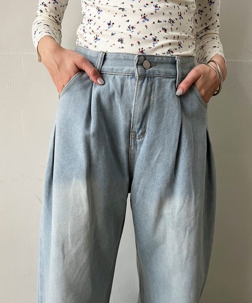 Jewelobe(ジュエローブ)の「ハイウエストルーズデニムワイドパンツ(デニムパンツ・レディース・サックスブルー/ブルー/ネイビー・M/S)」の5枚目の写真