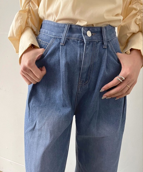 Jewelobe(ジュエローブ)の「ハイウエストルーズデニムワイドパンツ(デニムパンツ・レディース・サックスブルー/ブルー/ネイビー・M/S)」の12枚目の写真