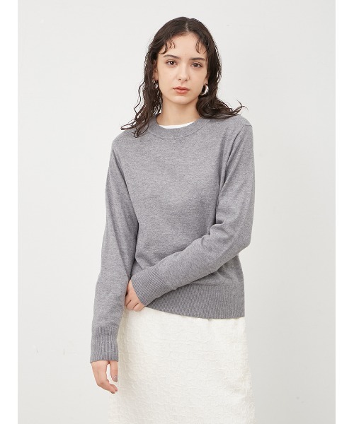 Mila Owen（ミラオーウェン）の「ウールブレンドベーシッククルーニット（ニット/セーター・レディース・グレー/アイボリー/ピンク・0/1）」の2枚目の写真