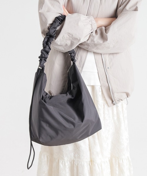 Honeys（ハニーズ）の「ドロスト２ｗａｙショルダーバッグ（ショルダーバッグ・レディース・アイボリー/ブラック/シルバー/ミント/モカ・FREE）」の14枚目の写真