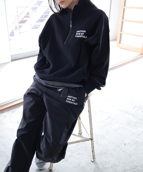 ANME(アンメ)の「ハーフジップエンブロイダリーロゴ裏毛スウェットトップス(スウェット・レディース・ネイビー/オートミール/ブラック/アイボリー/チャコールグレー・M/L)」の22枚目の写真