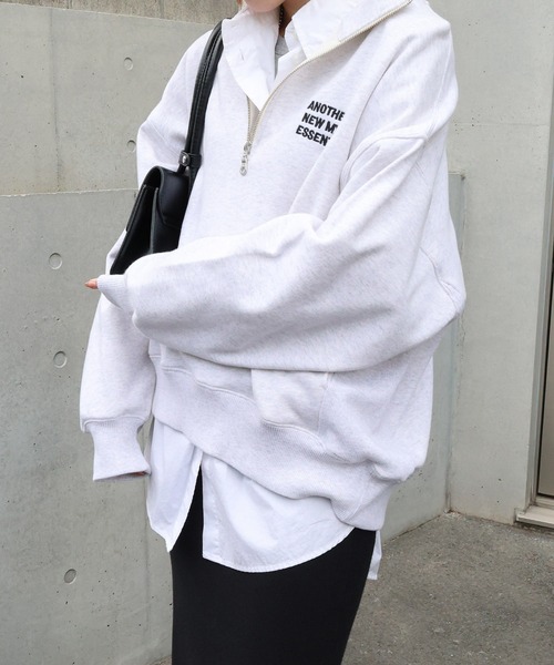 ANME（アンメ）の「ハーフジップエンブロイダリーロゴ裏毛スウェットトップス（スウェット・レディース・ネイビー/オートミール/ブラック/アイボリー/チャコールグレー・M/L）」の13枚目の写真