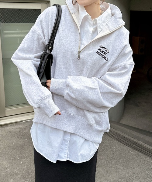 ANME（アンメ）の「ハーフジップエンブロイダリーロゴ裏毛スウェットトップス（スウェット・レディース・ネイビー/オートミール/ブラック/アイボリー/チャコールグレー・M/L）」の18枚目の写真