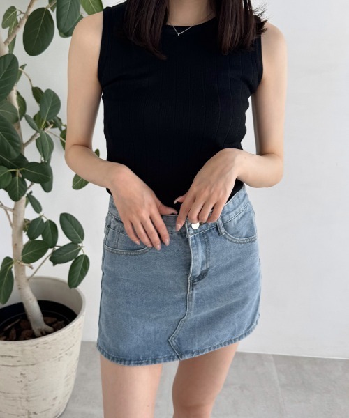 Miniministore(ミニミニストア)の「リブニット タンクトップ ニットトップス(タンクトップ・レディース・ホワイト/ブラウン/ベージュ/ブラック・FREE)」の22枚目の写真