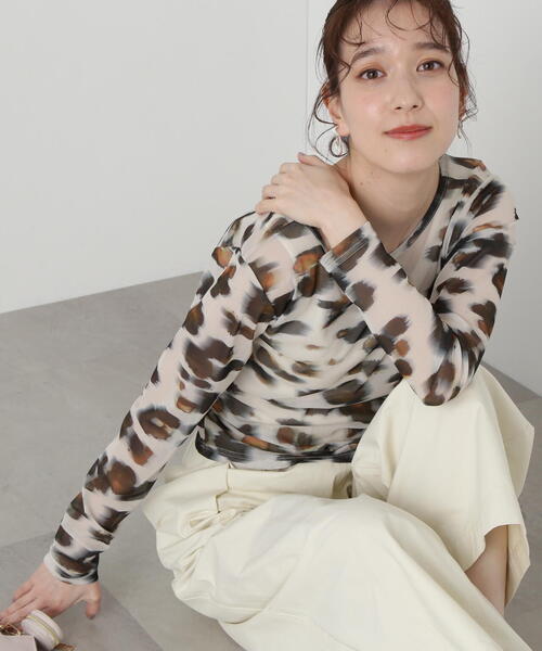 N.(N. Natural Beauty Basic)(エヌエヌナチュラルビューティーベーシック)の「◆バックデザインチュールカットソー(Tシャツ/カットソー・レディース・その他・MEDIUM)」の5枚目の写真