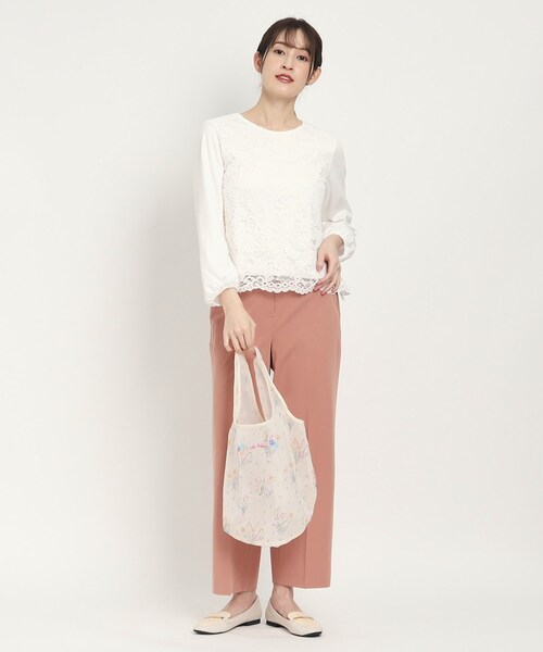 LAURA ASHLEY（ローラアシュレイ）の「スプリング ポージーズ柄 マーケットトート（エコバッグ/サブバッグ・レディース・アイボリー系/ブルー系その他2・00）」の5枚目の写真