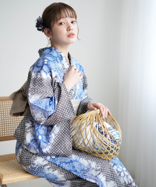 有松絞り　浴衣　くすみブルー　花 utatane 浴衣 有松絞り浴衣3点セット 墨色にサファイアの花