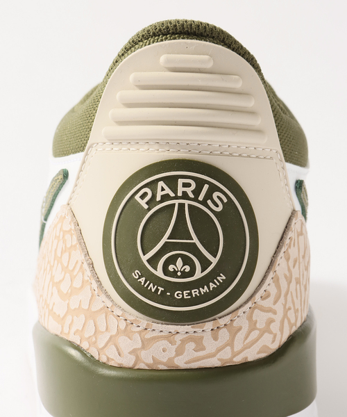 PARIS SAINT-GERMAIN(パリサンジェルマン)の「【JORDAN × Paris Saint-Germain】AIR JORDAN LEGACY 312 LOW(スニーカー・メンズ・ベージュ・26cm/26.5cm/29cm)」の9枚目の写真