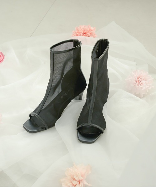 Ambre Neige(アンブルネージュ)の「シアーショートブーツ/WEB/EC限定商品(ブーツ・レディース・ブラック/アイボリー・LARGE/SMALL/MEDIUM/X-LARGE)」の8枚目の写真