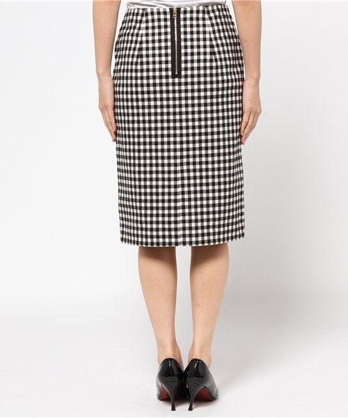 NATURAL BEAUTY BASIC（ナチュラルビューティーベーシック）の「【JJ 11月号掲載】ギンガムタイトスカート（スカート・レディース・グレー系その他/ブラック系その他・MEDIUM/SMALL/LARGE/X-SMALL）」の5枚目の写真