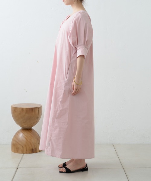 Omekashi（オメカシ）の「【WEB限定】【オケージョンにも使える！】ビッグスリーブワンピース（ワンピース・レディース・オフホワイト/ブラック/ピンク・36/38）」の22枚目の写真