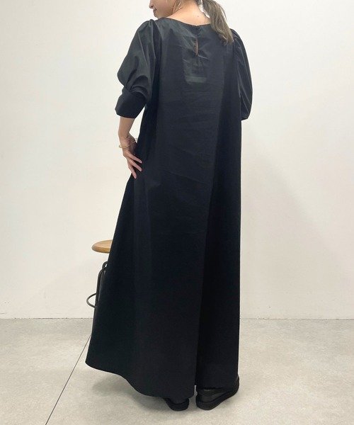 Omekashi（オメカシ）の「【WEB限定】【オケージョンにも使える！】ビッグスリーブワンピース（ワンピース・レディース・オフホワイト/ブラック/ピンク・36/38）」の15枚目の写真