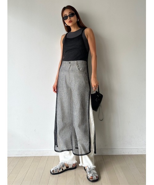 TRUNC(トランクエイティーエイト)の「Glitter Mesh Dress(ワンピース・レディース・ゴールド/ブラック・FREE)」の2枚目の写真