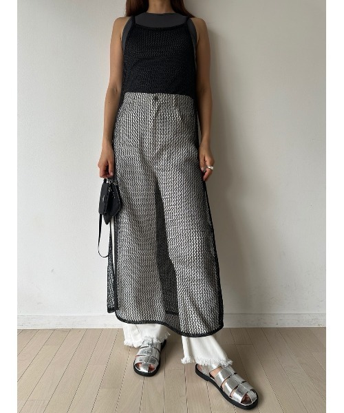 TRUNC(トランクエイティーエイト)の「Glitter Mesh Dress(ワンピース・レディース・ゴールド/ブラック・FREE)」の5枚目の写真