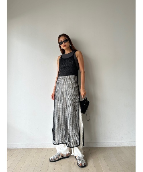 TRUNC(トランクエイティーエイト)の「Glitter Mesh Dress(ワンピース・レディース・ゴールド/ブラック・FREE)」の6枚目の写真